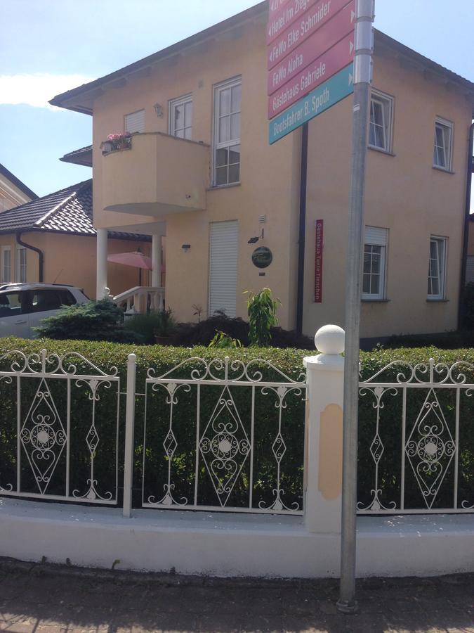 Gaestehaus Tante Tienchen 7 Minuten Zu Fuss Zum Europa Park , Plus Kostenloses Parkplatzticket Rulantica ,Alle Unsere Suiten Haben Einen Balkon Rust Zewnętrze zdjęcie
