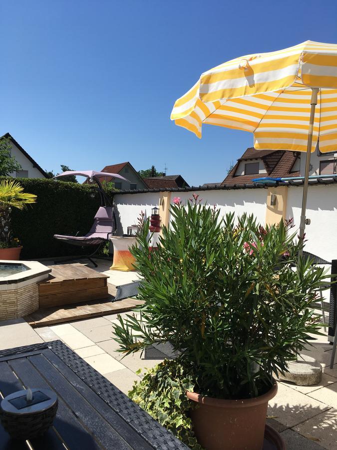 Gaestehaus Tante Tienchen 7 Minuten Zu Fuss Zum Europa Park , Plus Kostenloses Parkplatzticket Rulantica ,Alle Unsere Suiten Haben Einen Balkon Rust Zewnętrze zdjęcie